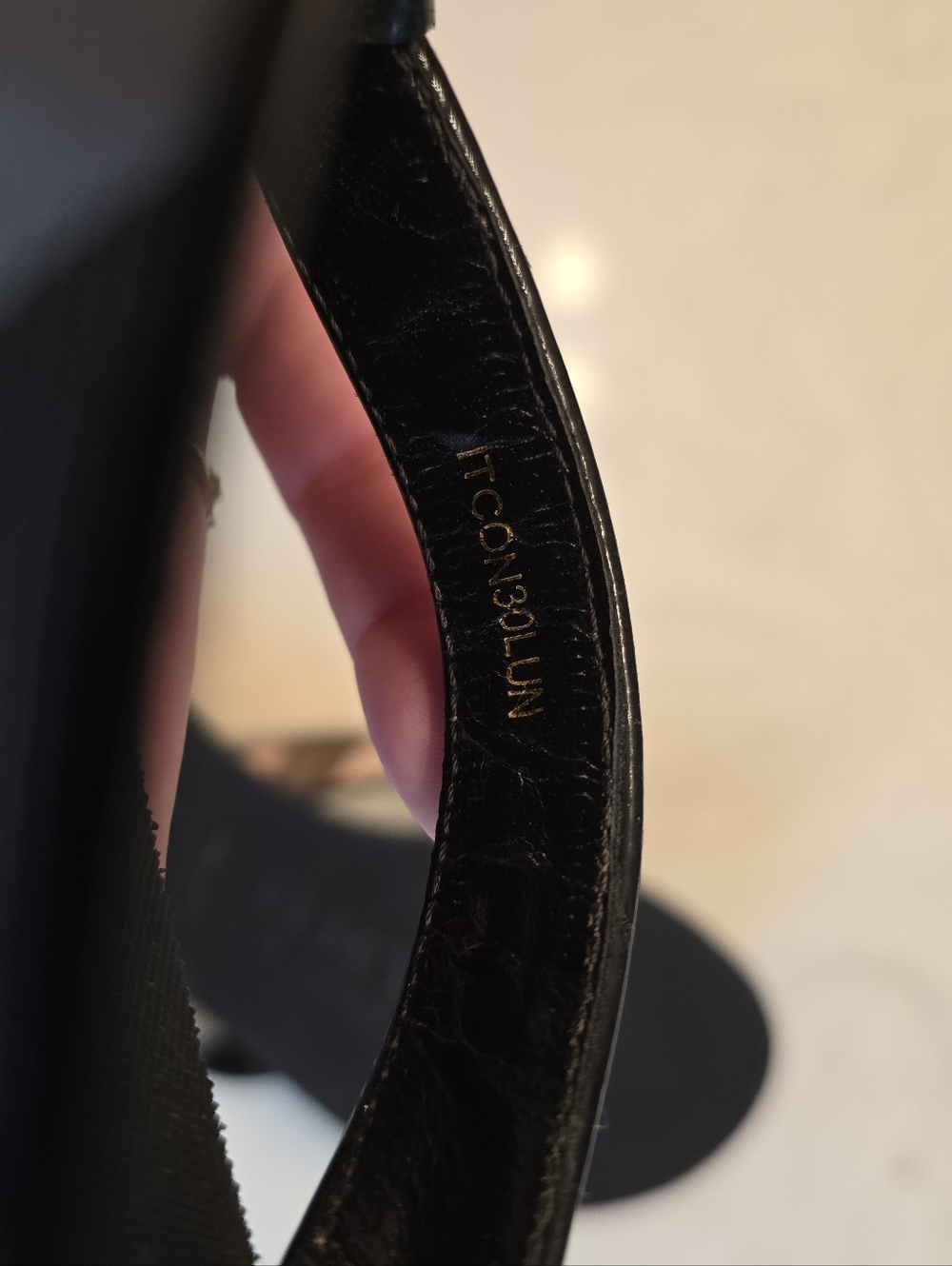 Burberry Black Flip Flops Size 36 - Picture 10 of 10